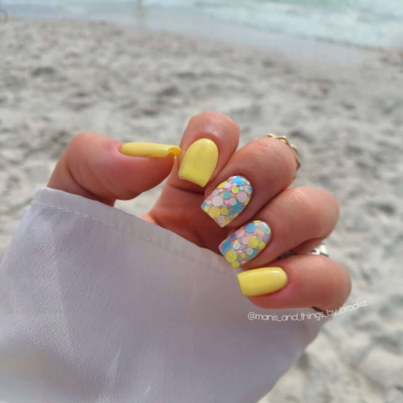 20 Instagram-Worthy Easter Nail Art Trends for 2025 4 manis and things by brooke Springtime Sprinkles