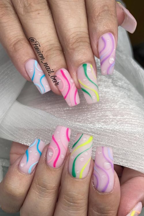 30 Stunning Graduation Nail Designs to Celebrate Your Big Day in 2025 30 Rainbow Wave Celebration