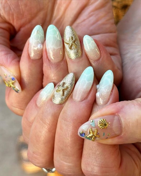 40 Beachy Nail Ideas for Every Style and Occasion 38 Beach Treasure Nails