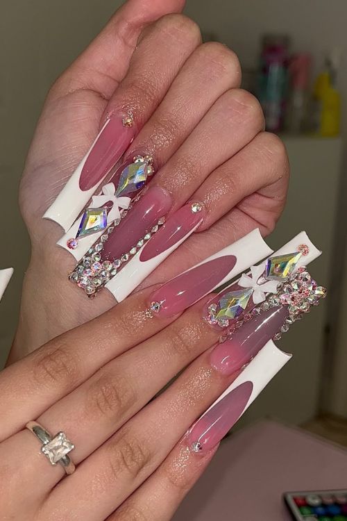 40 Prom Nails: Picture-Perfect Designs for Your Big Moment 6 Glamour Queen Couture