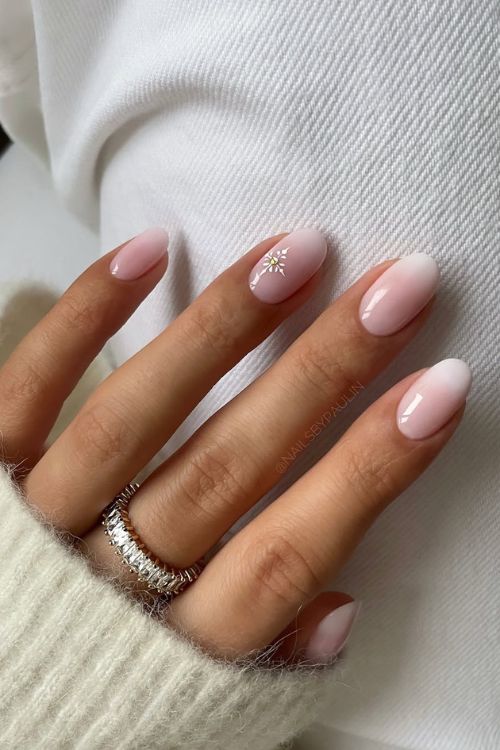 30 Stunning Graduation Nail Designs to Celebrate Your Big Day in 2025 22 Soft Pink Starburst