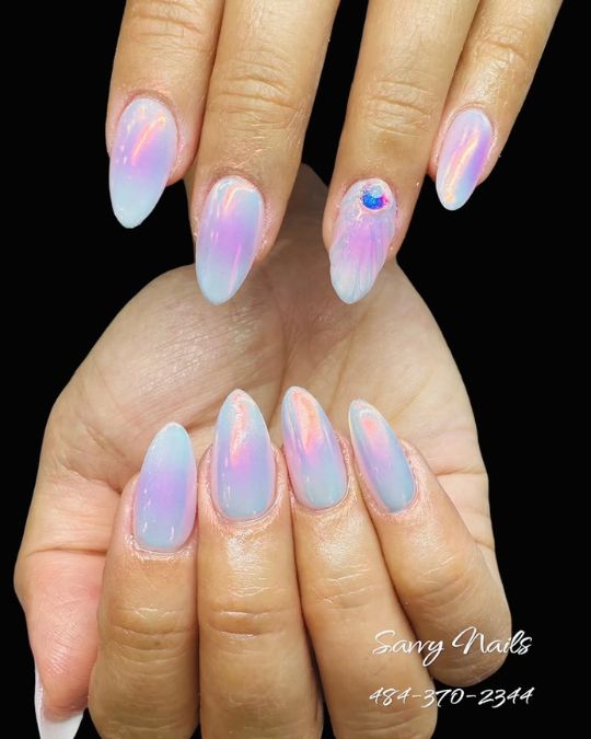 40 Beachy Nail Ideas for Every Style and Occasion 11 Ethereal Aurora Magic