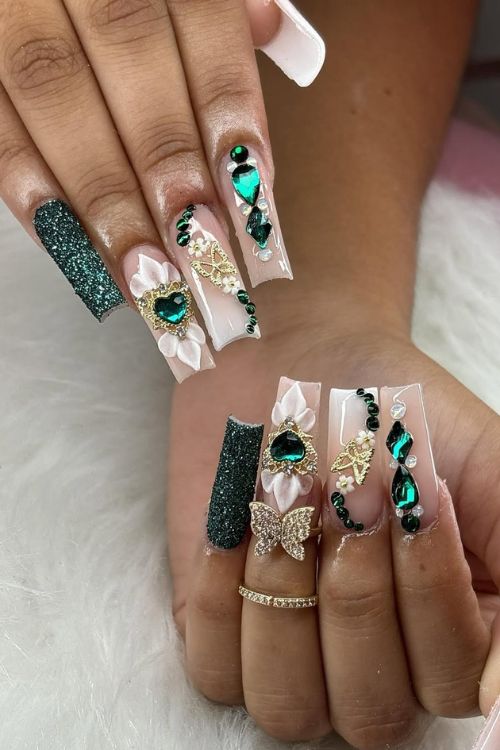 30 Stunning Graduation Nail Designs to Celebrate Your Big Day in 2025 2 Emerald Glam Statement